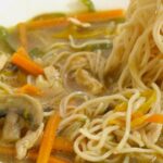 Como hacer sopa con fideos chinos