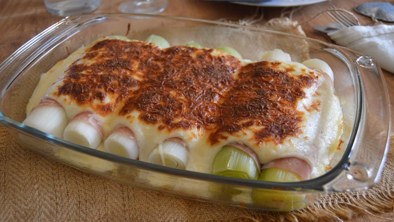 Receta irresistible: Puerros rellenos de jamón y queso al horno